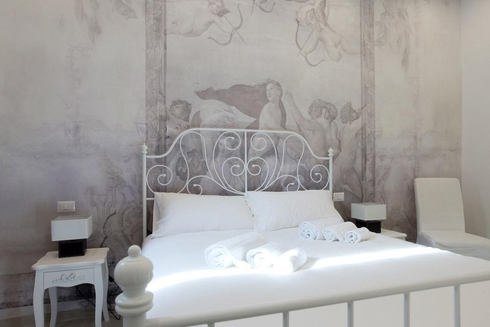 Mirko Luxury Affittacamere 3*